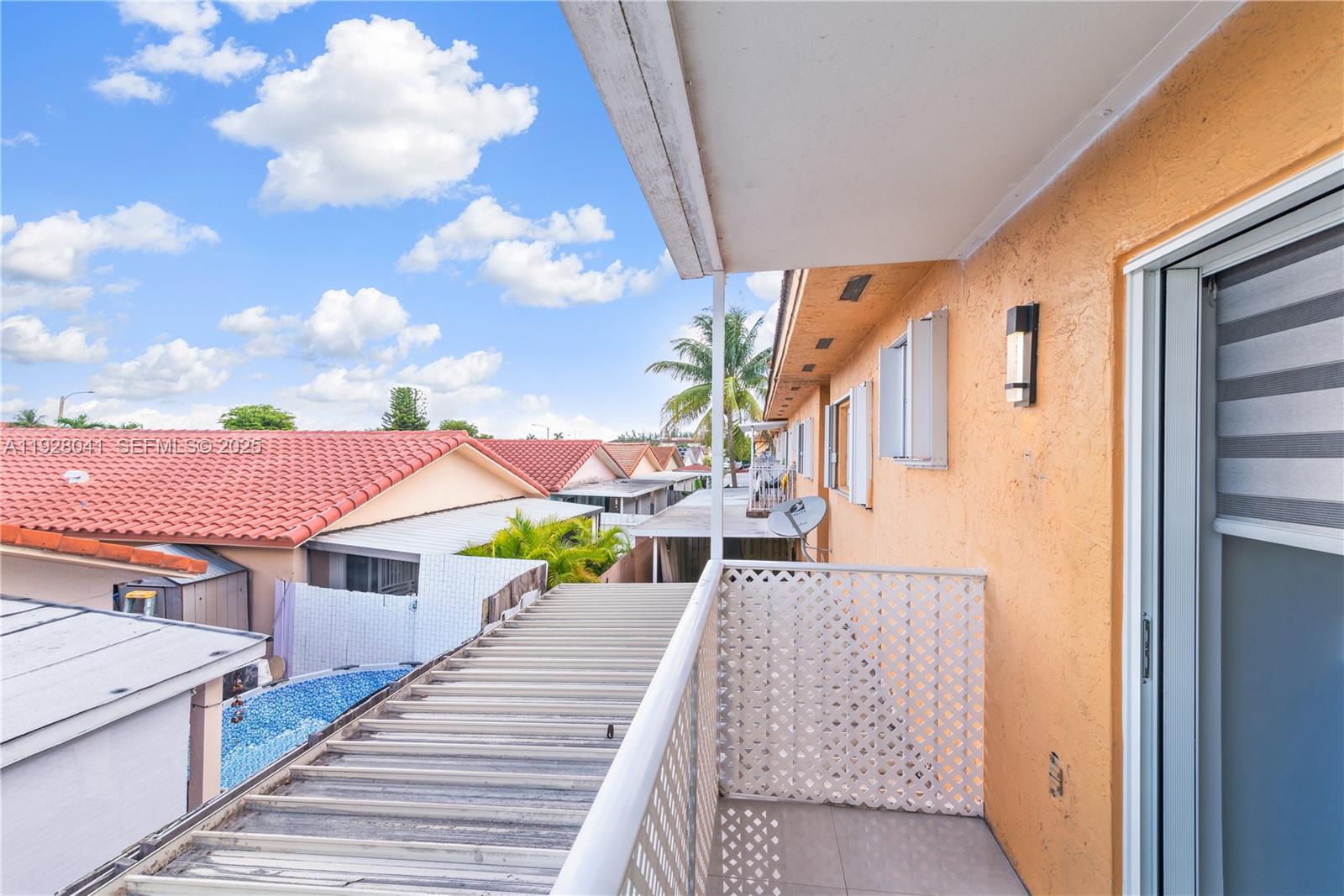 EL PRADO XIV CONDO - Residential Lease