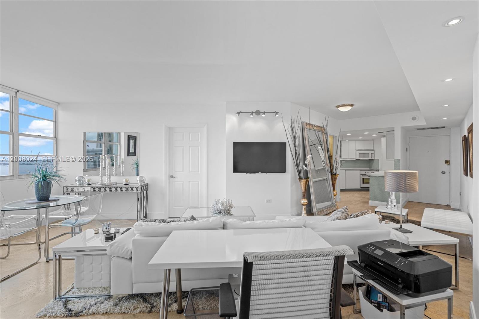 FOUR AMBASSADORS CONDO PH - Residential