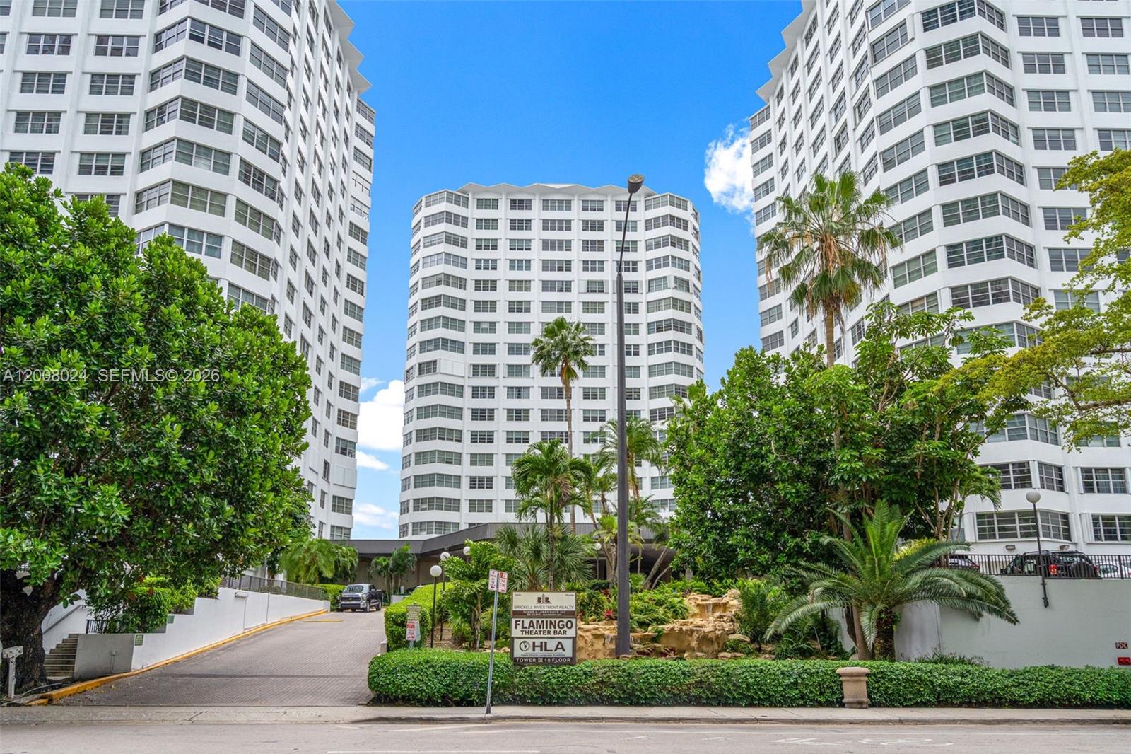 FOUR AMBASSADORS CONDO PH - Residential