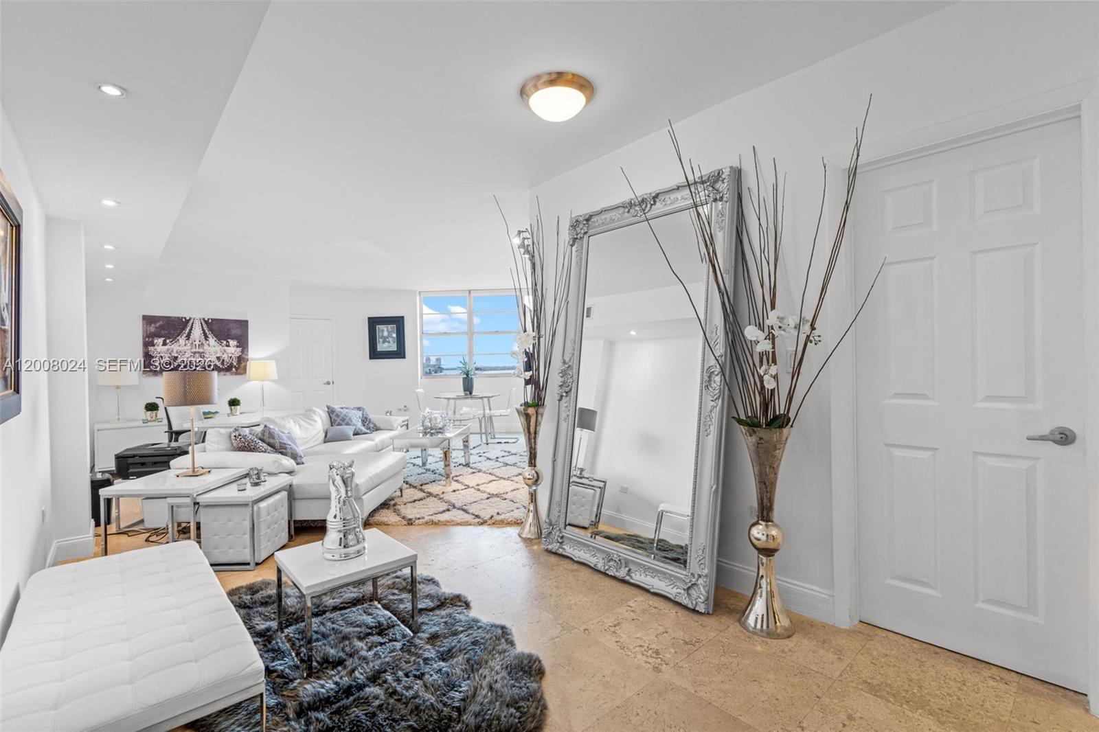 FOUR AMBASSADORS CONDO PH - Residential