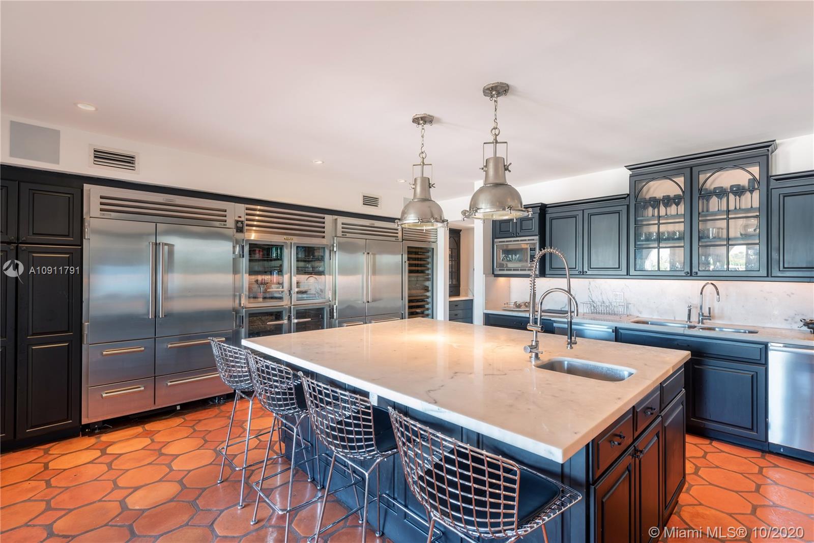 SUB OF LAGORCE ISLAND - Residential