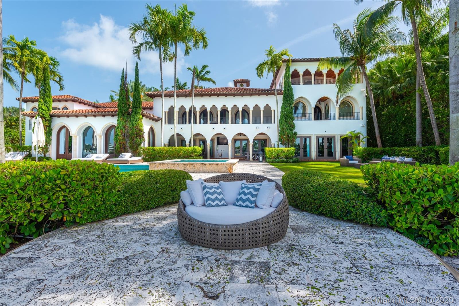 SUB OF LAGORCE ISLAND - Residential