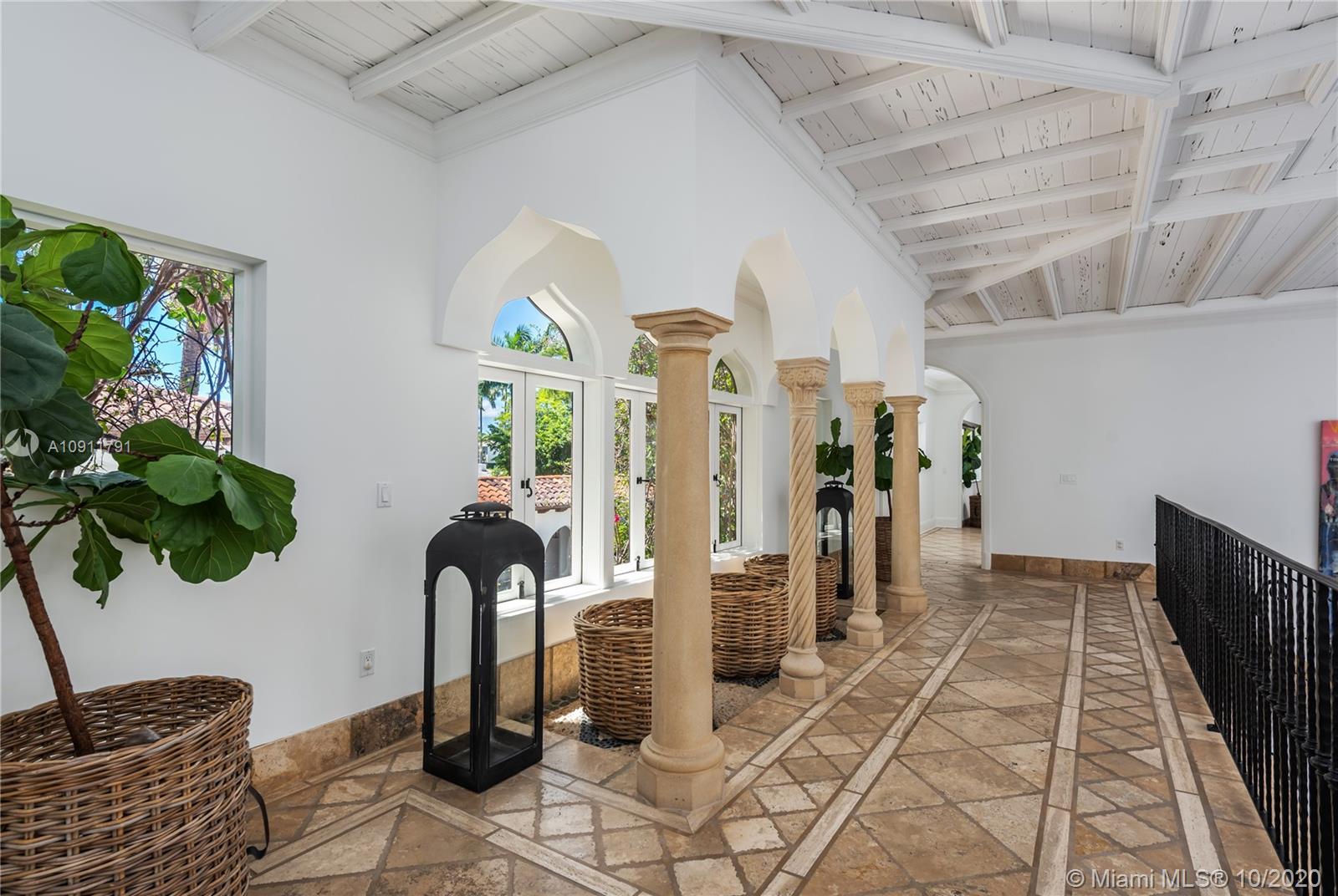 SUB OF LAGORCE ISLAND - Residential