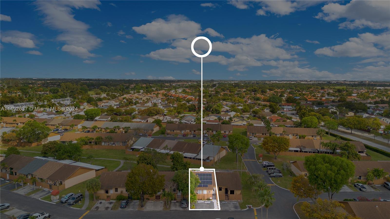 COUNTRY LAKE MANORS TOWNH - Residential Lease