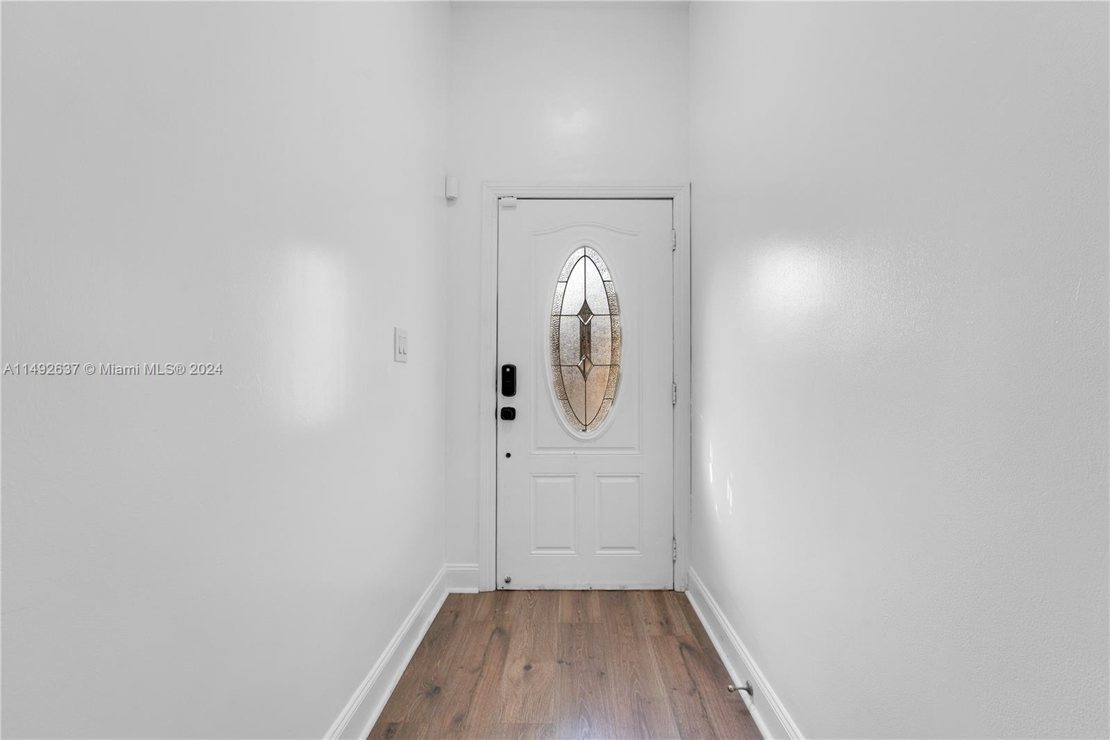 COUNTRY LAKE MANORS TOWNH - Residential Lease