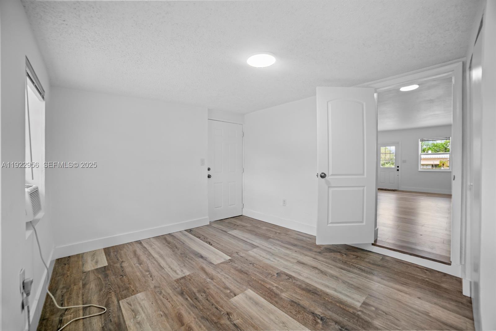 LAUDERDALE MANORS AMD PLA - Residential