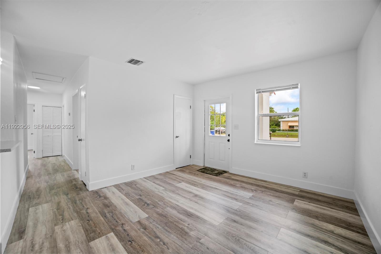 LAUDERDALE MANORS AMD PLA - Residential