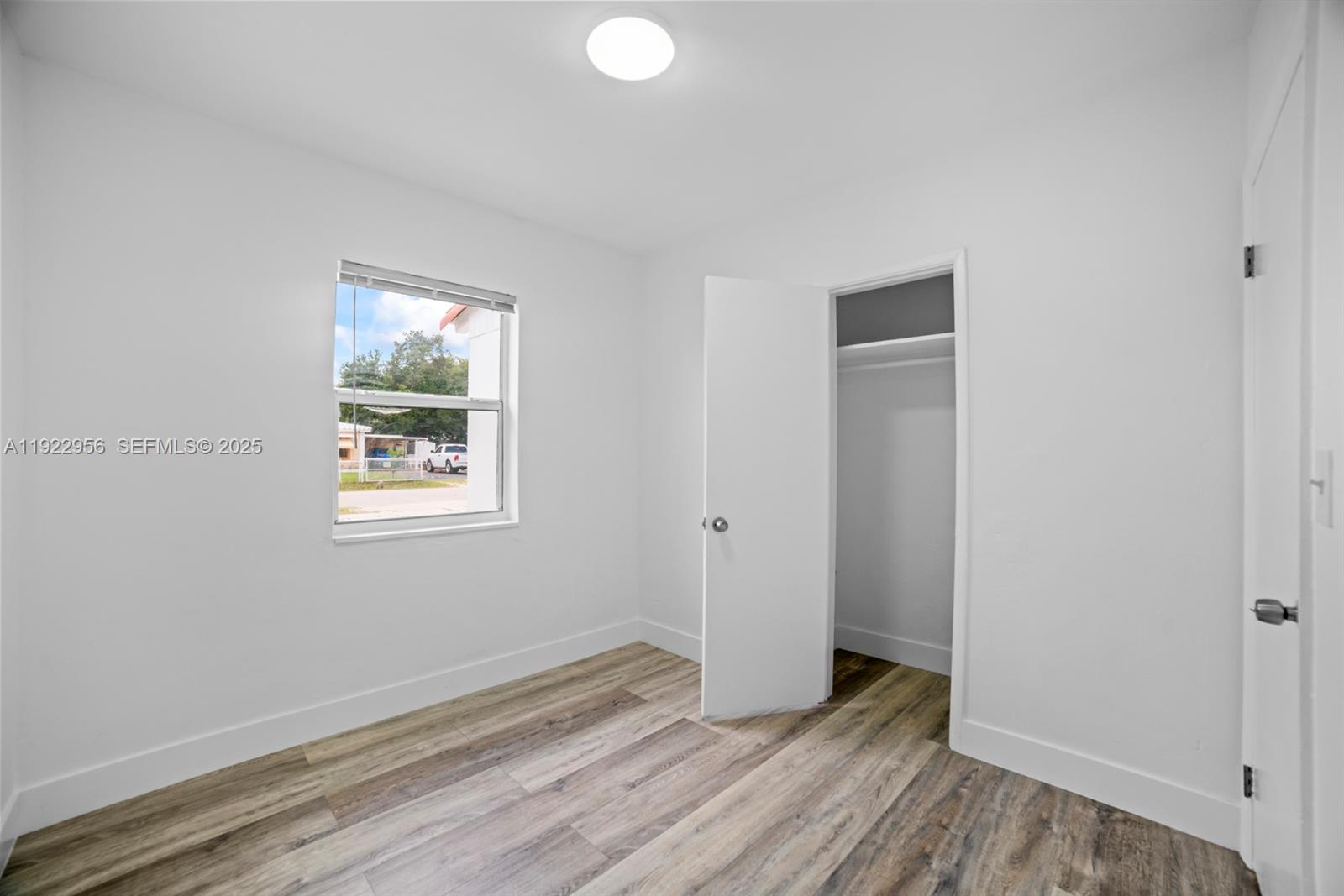 LAUDERDALE MANORS AMD PLA - Residential