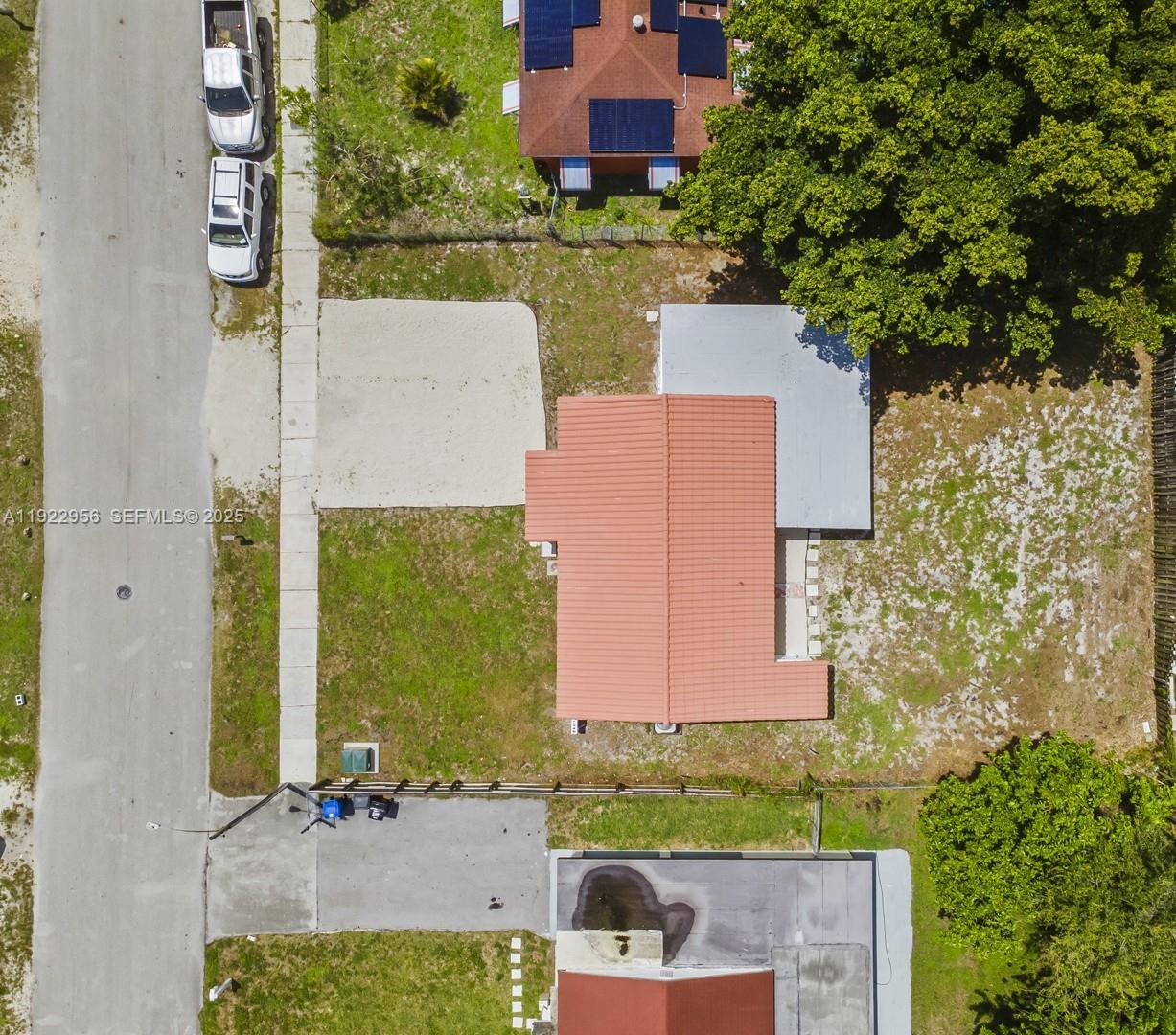 LAUDERDALE MANORS AMD PLA - Residential