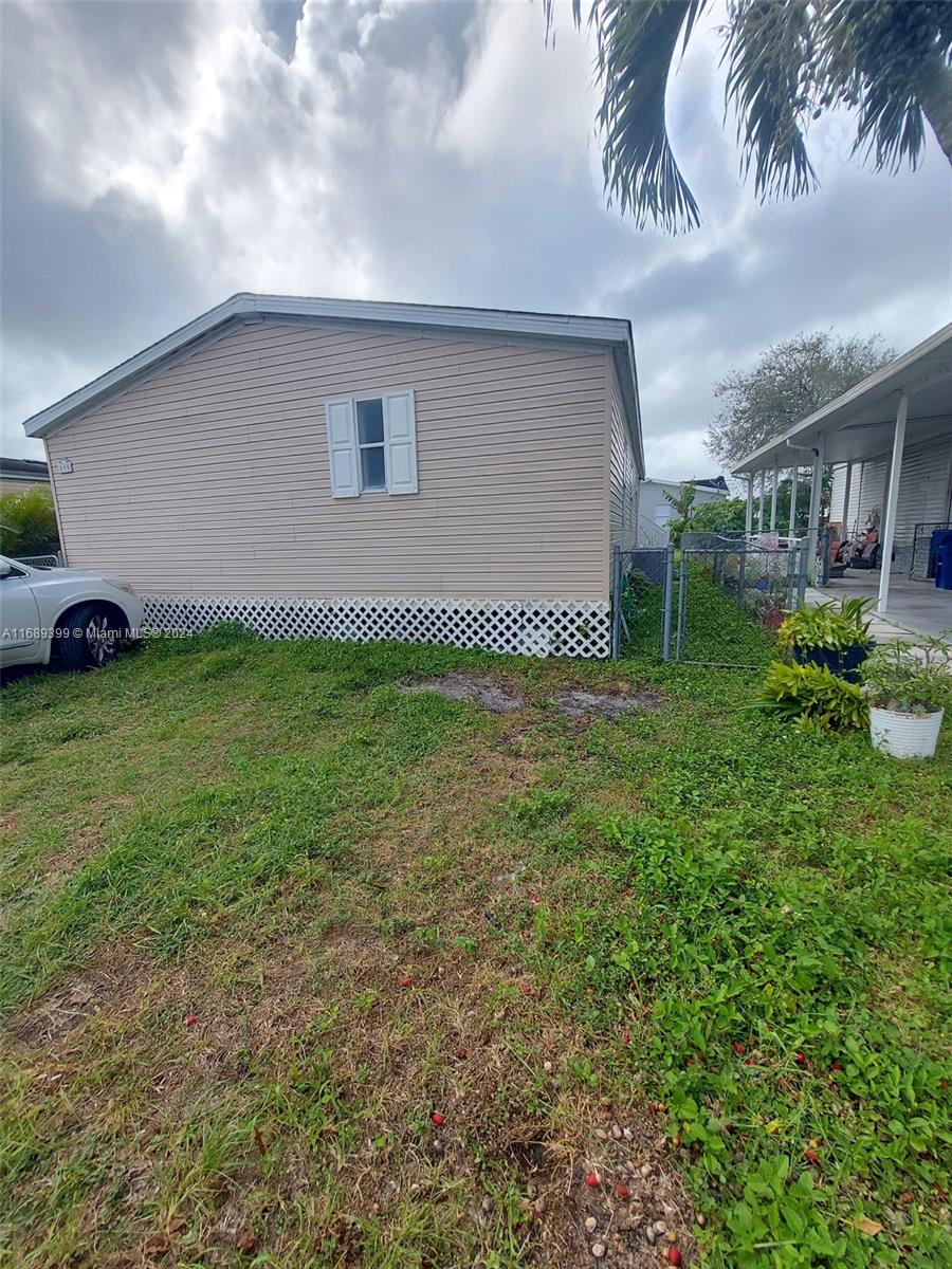 Property for Sale at 19800 Sw 180 Th Ave, Miami, Broward County, Florida - Bedrooms: 3 
Bathrooms: 2  - $255,000