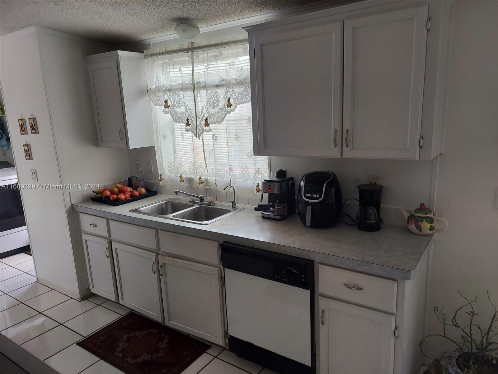AMERICANA VILLAGE CONDO - Residential