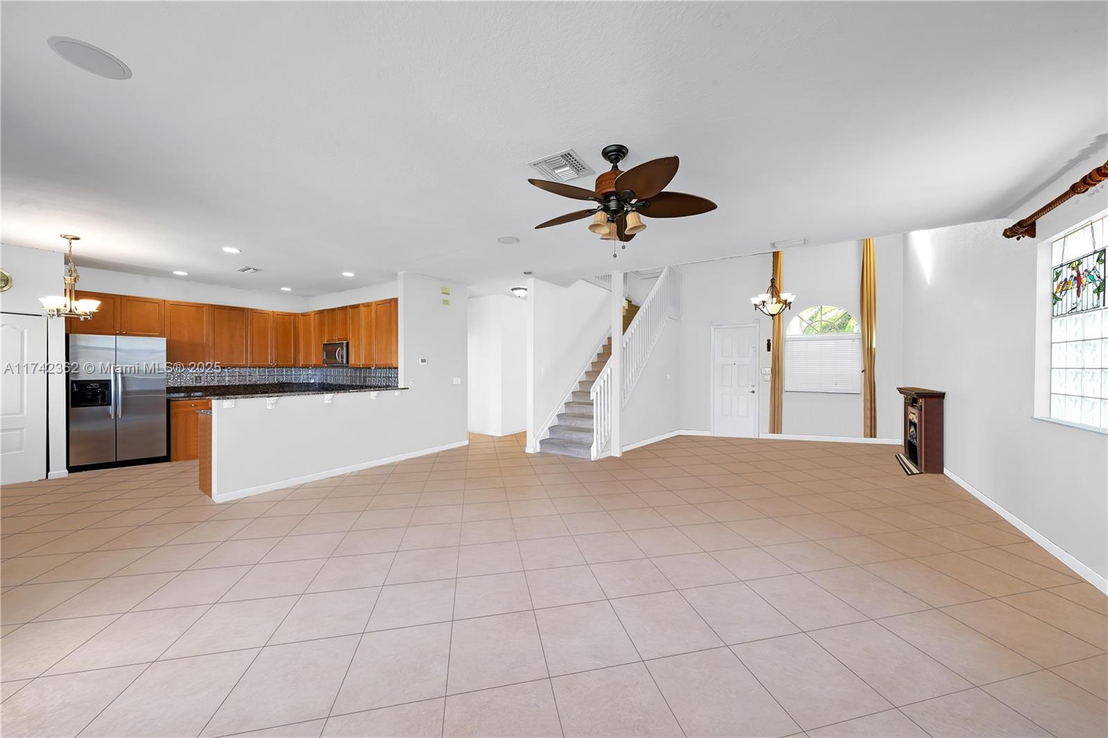 207 Berenger Walk