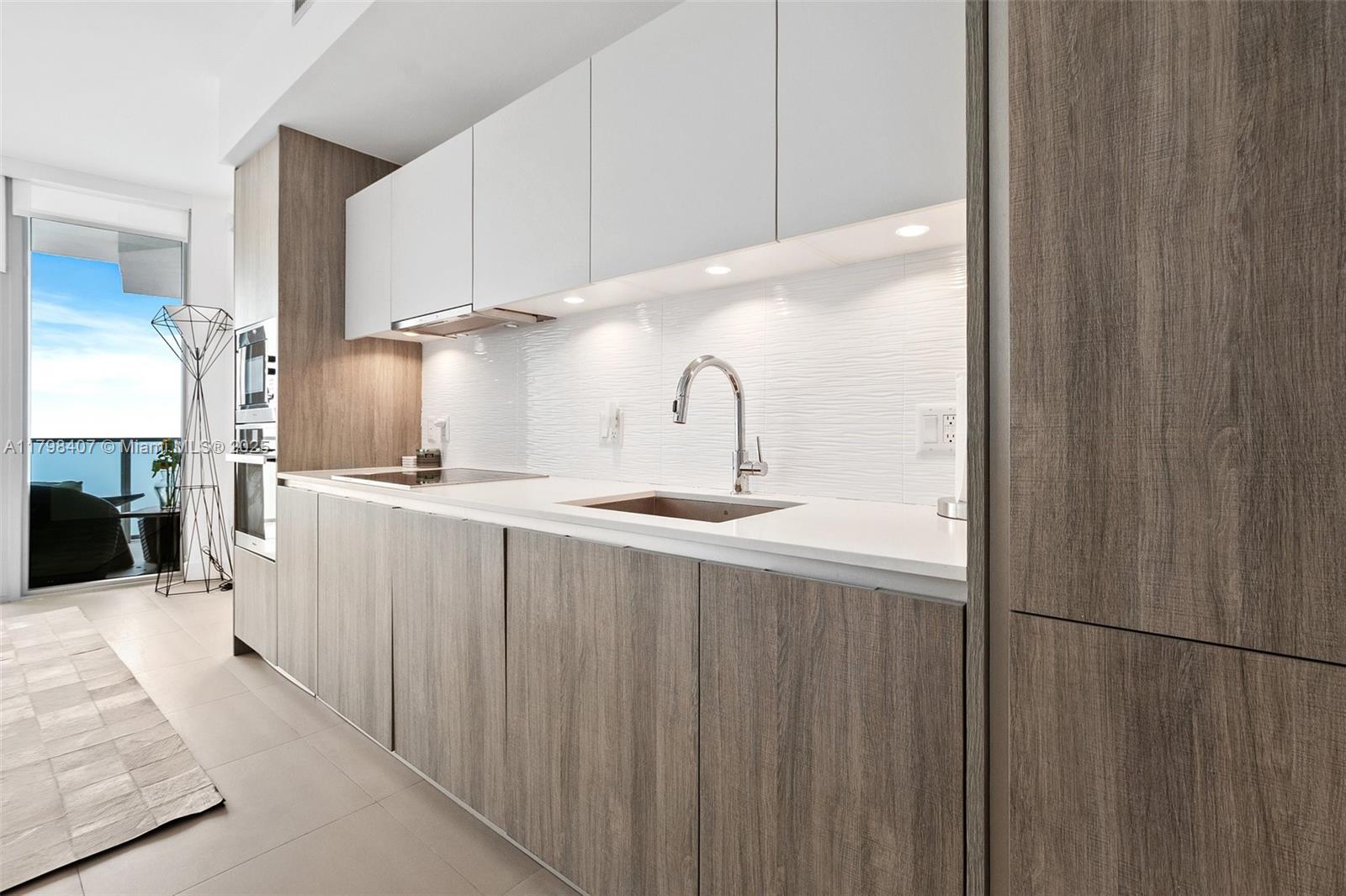 BISCAYNE BEACH CONDO - Residential