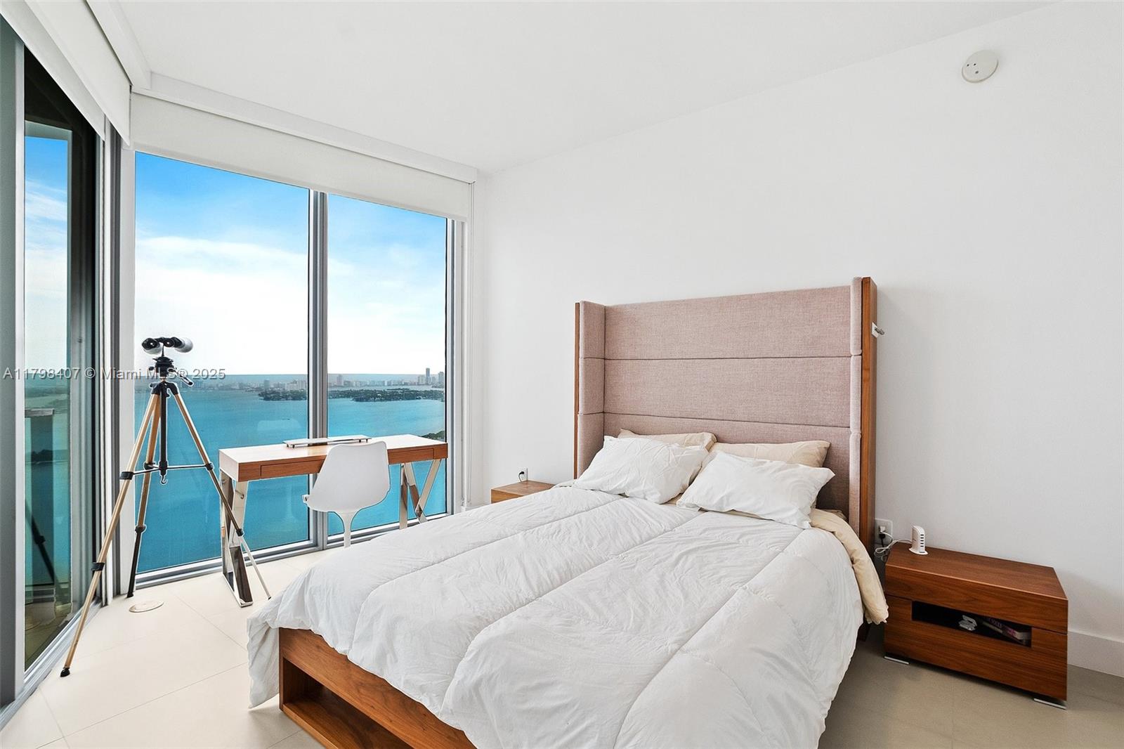 BISCAYNE BEACH CONDO - Residential