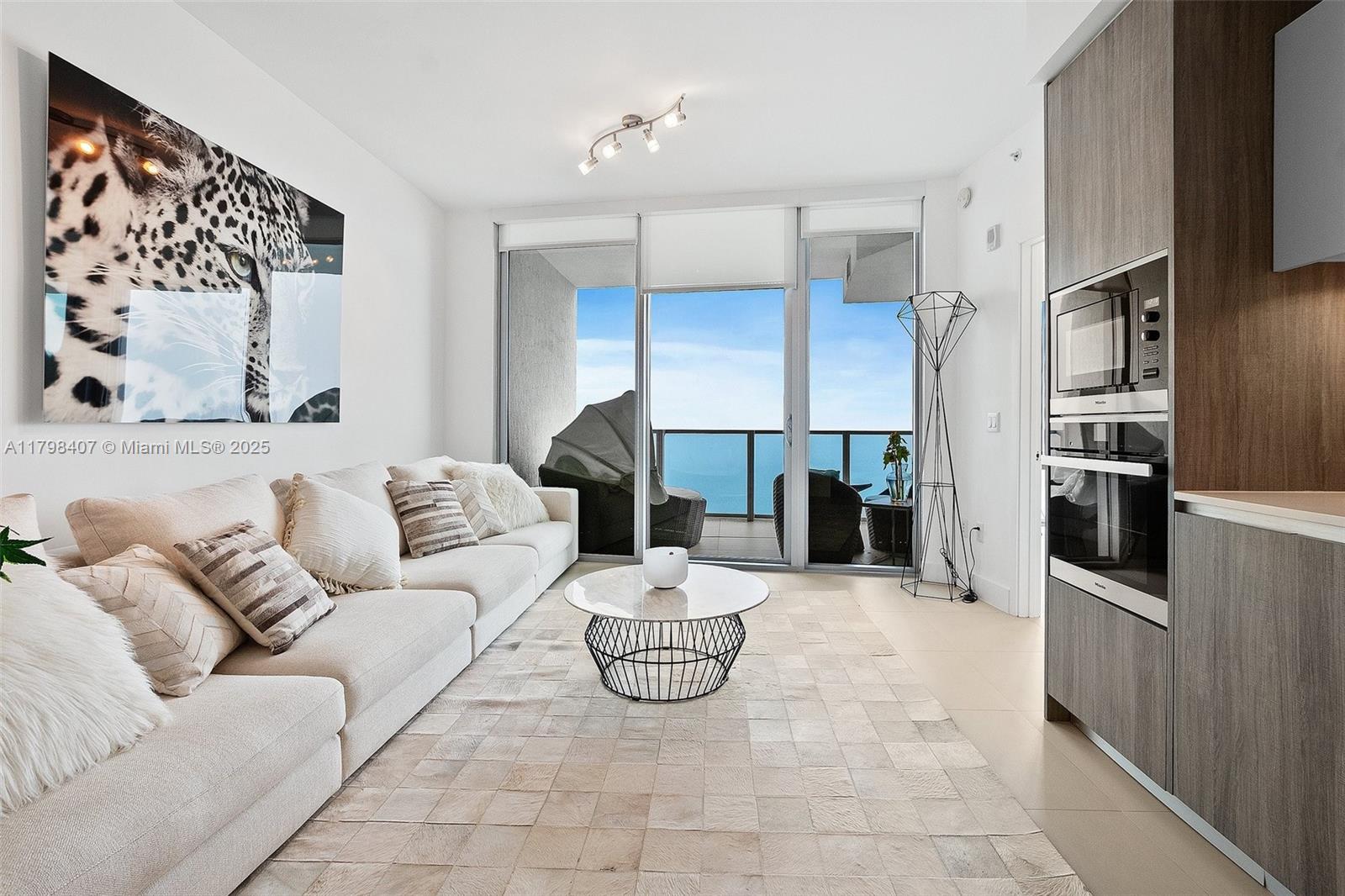 BISCAYNE BEACH CONDO - Residential