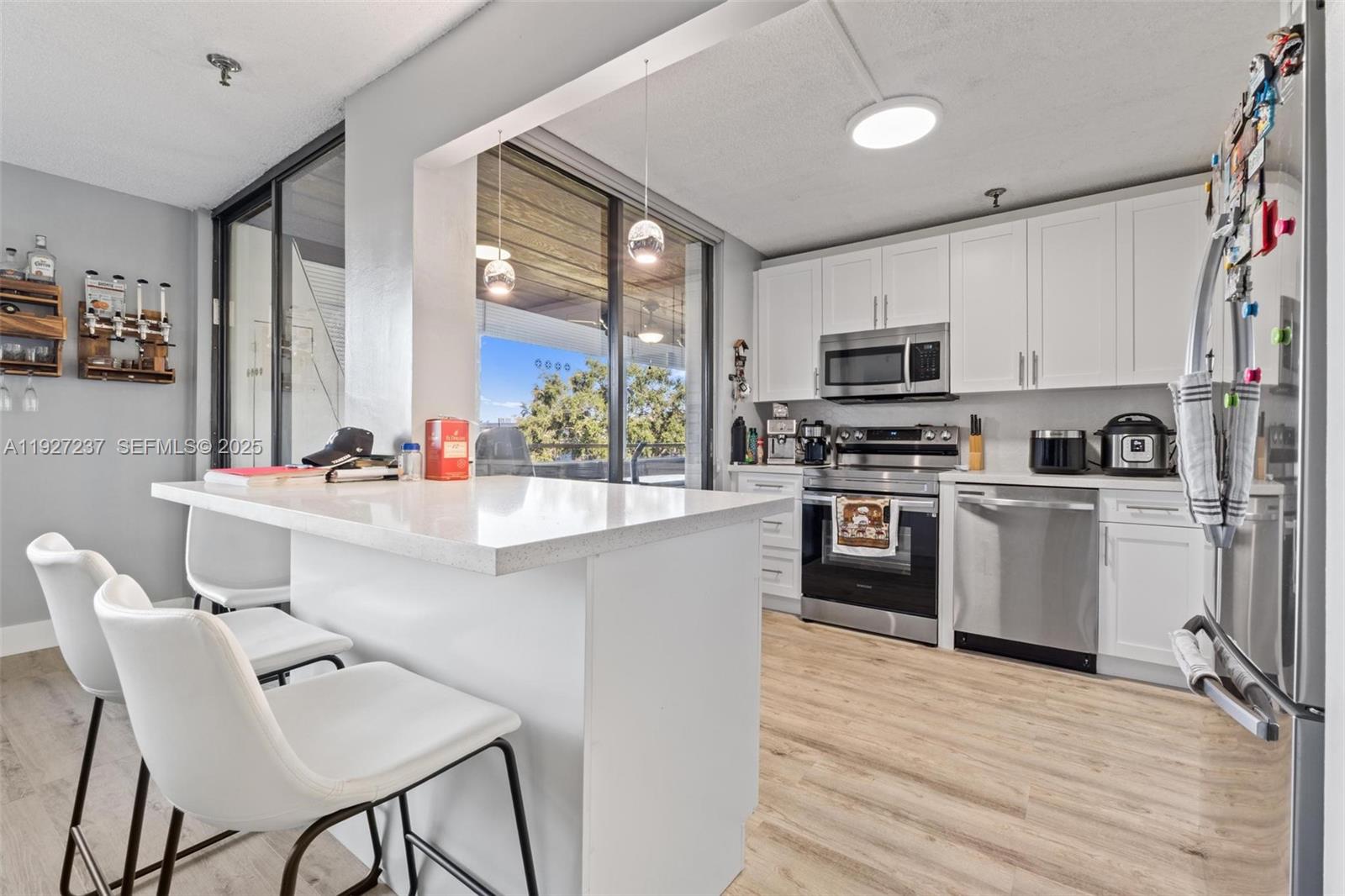 COCO WOOD CONDO - Residential