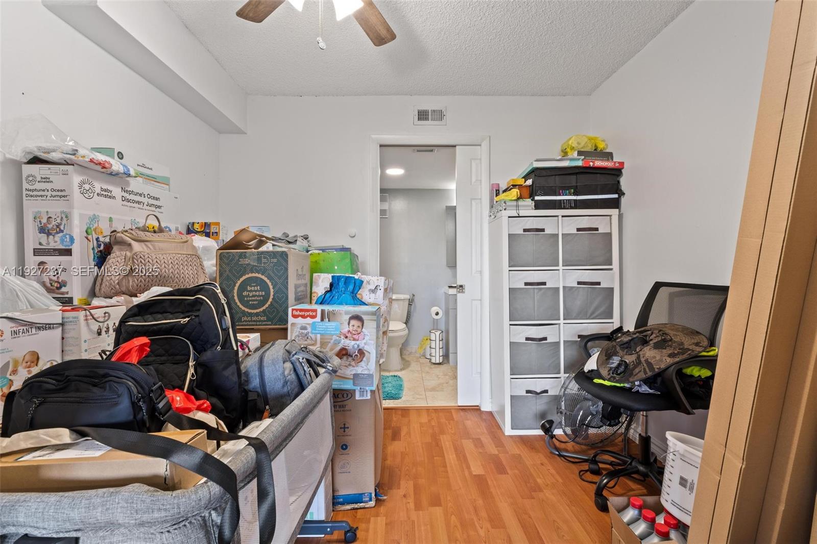 COCO WOOD CONDO - Residential