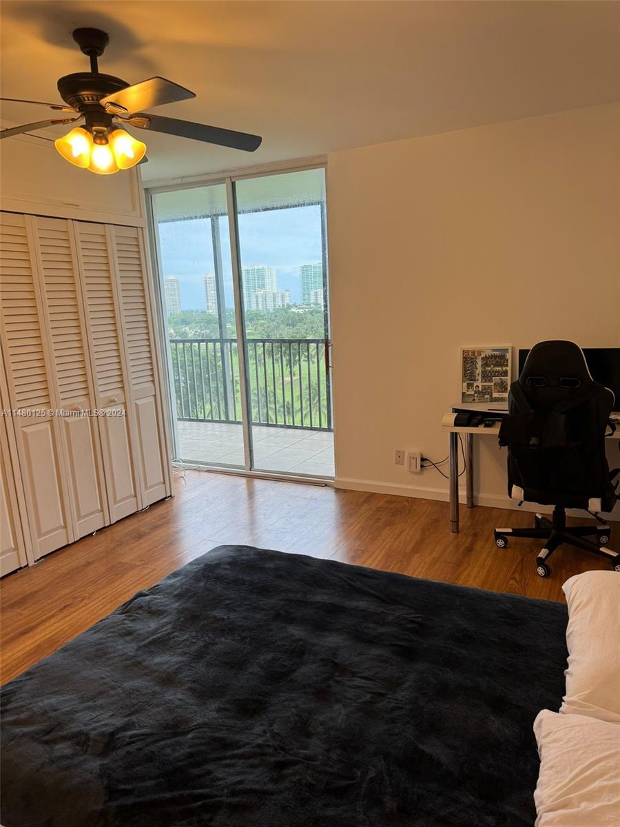 CORONADO CONDO TOWER I - Residential