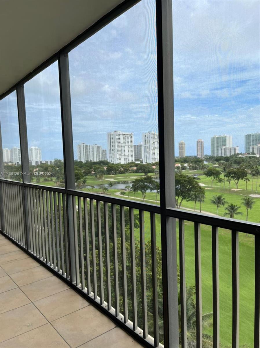 CORONADO CONDO TOWER I - Residential