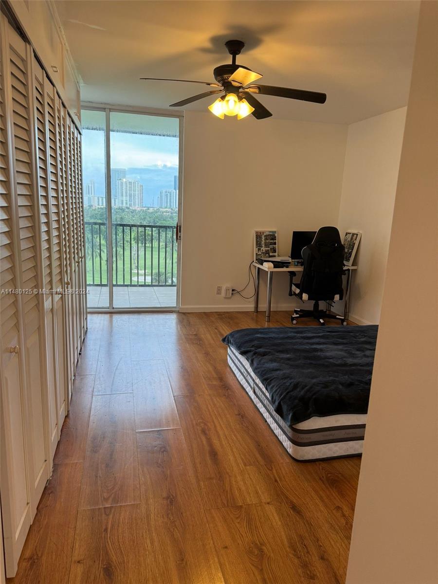 CORONADO CONDO TOWER I - Residential