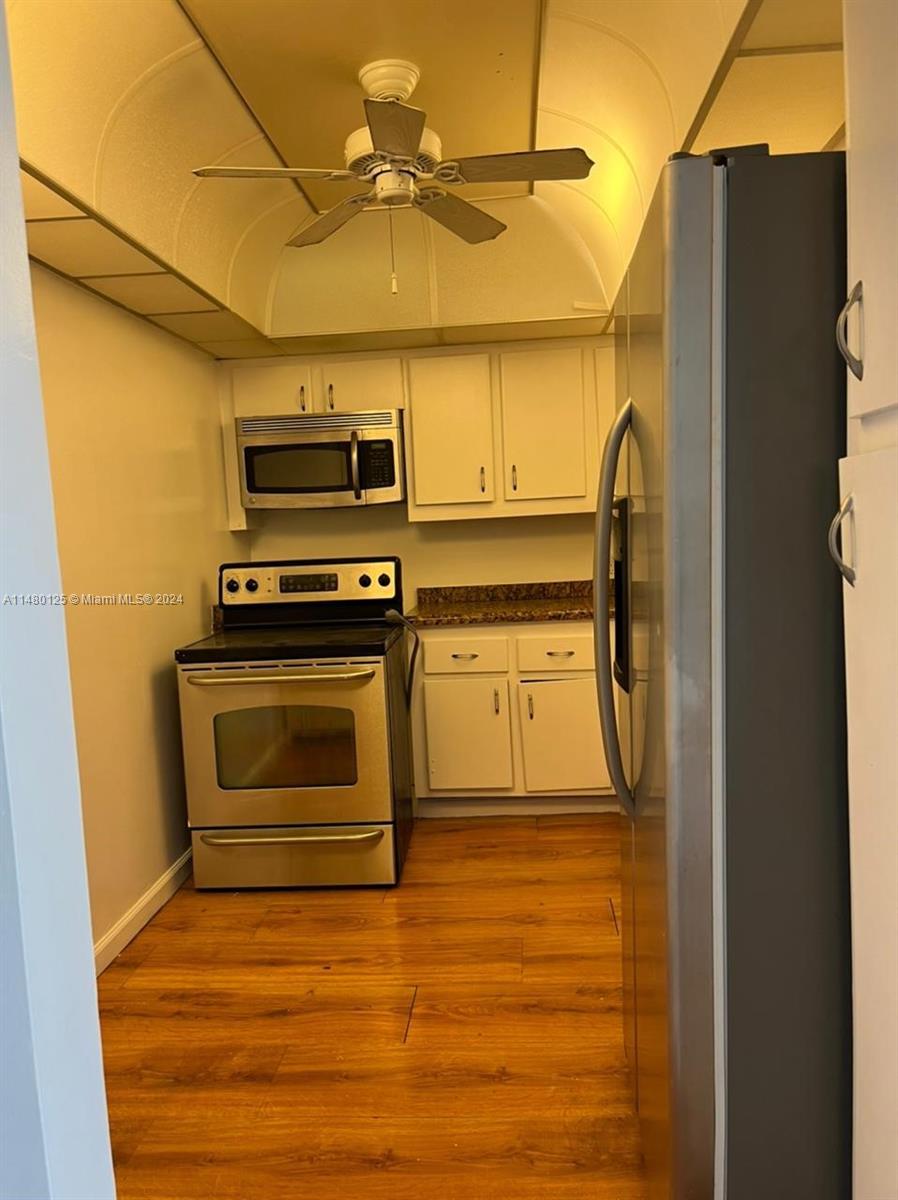 CORONADO CONDO TOWER I - Residential