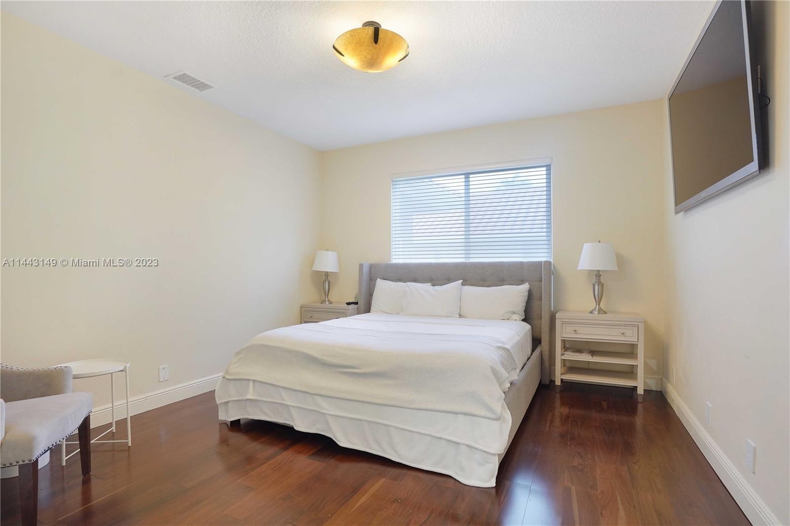 SECTOR 7 SOUTH - PARCELS - Residential