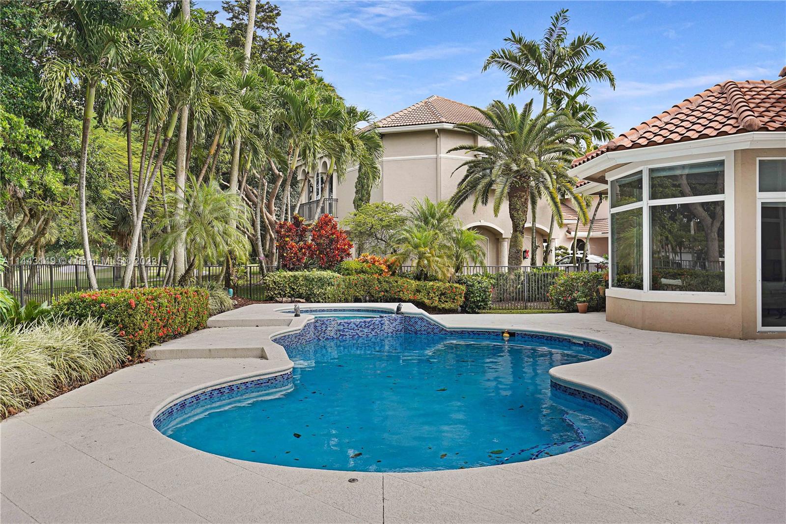 SECTOR 7 SOUTH - PARCELS - Residential