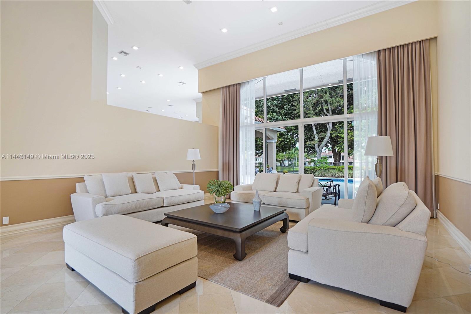 SECTOR 7 SOUTH - PARCELS - Residential