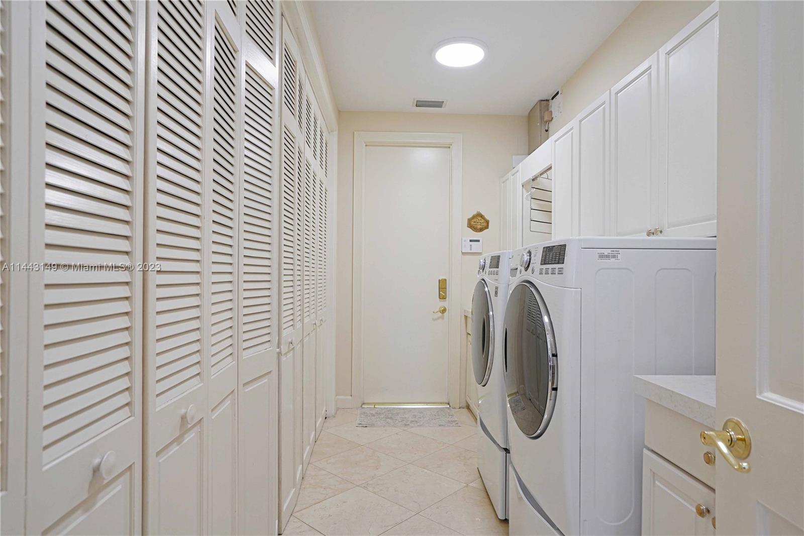 SECTOR 7 SOUTH - PARCELS - Residential