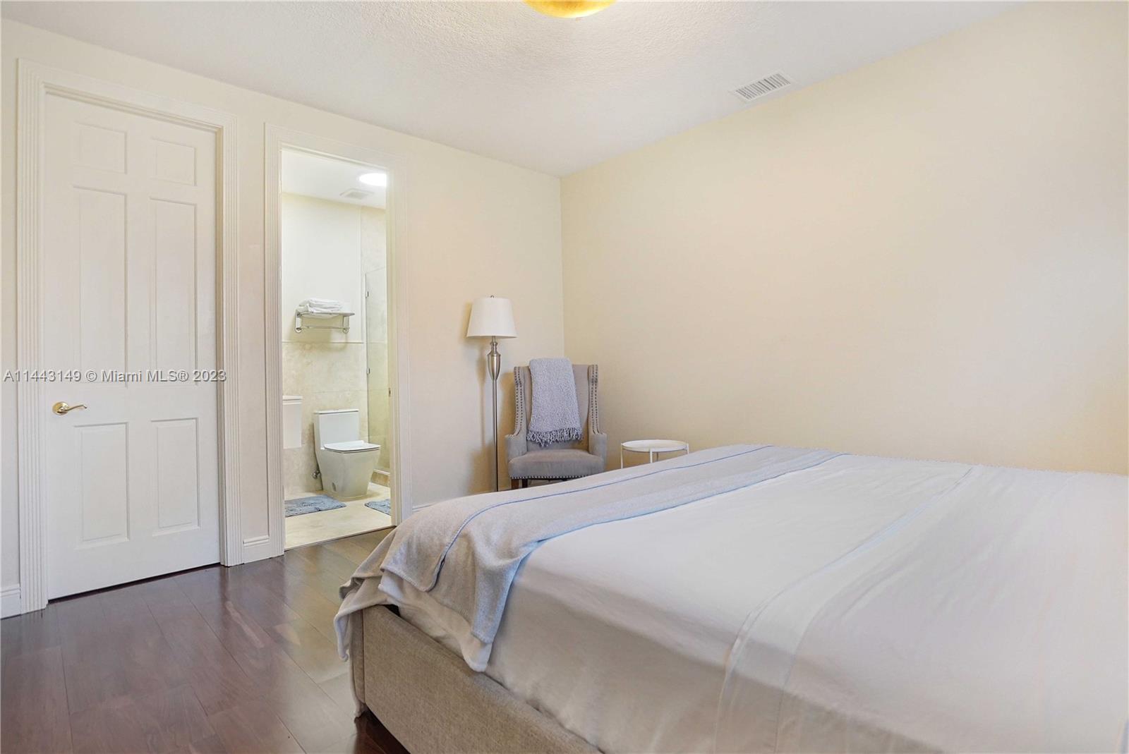 SECTOR 7 SOUTH - PARCELS - Residential