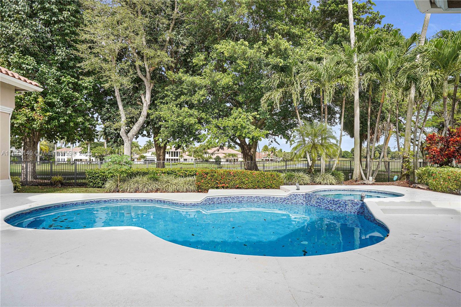 SECTOR 7 SOUTH - PARCELS - Residential