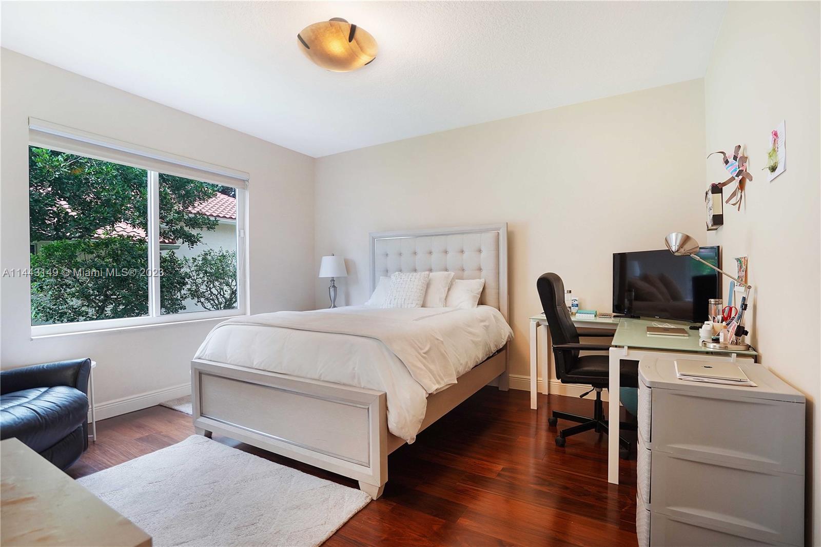 SECTOR 7 SOUTH - PARCELS - Residential