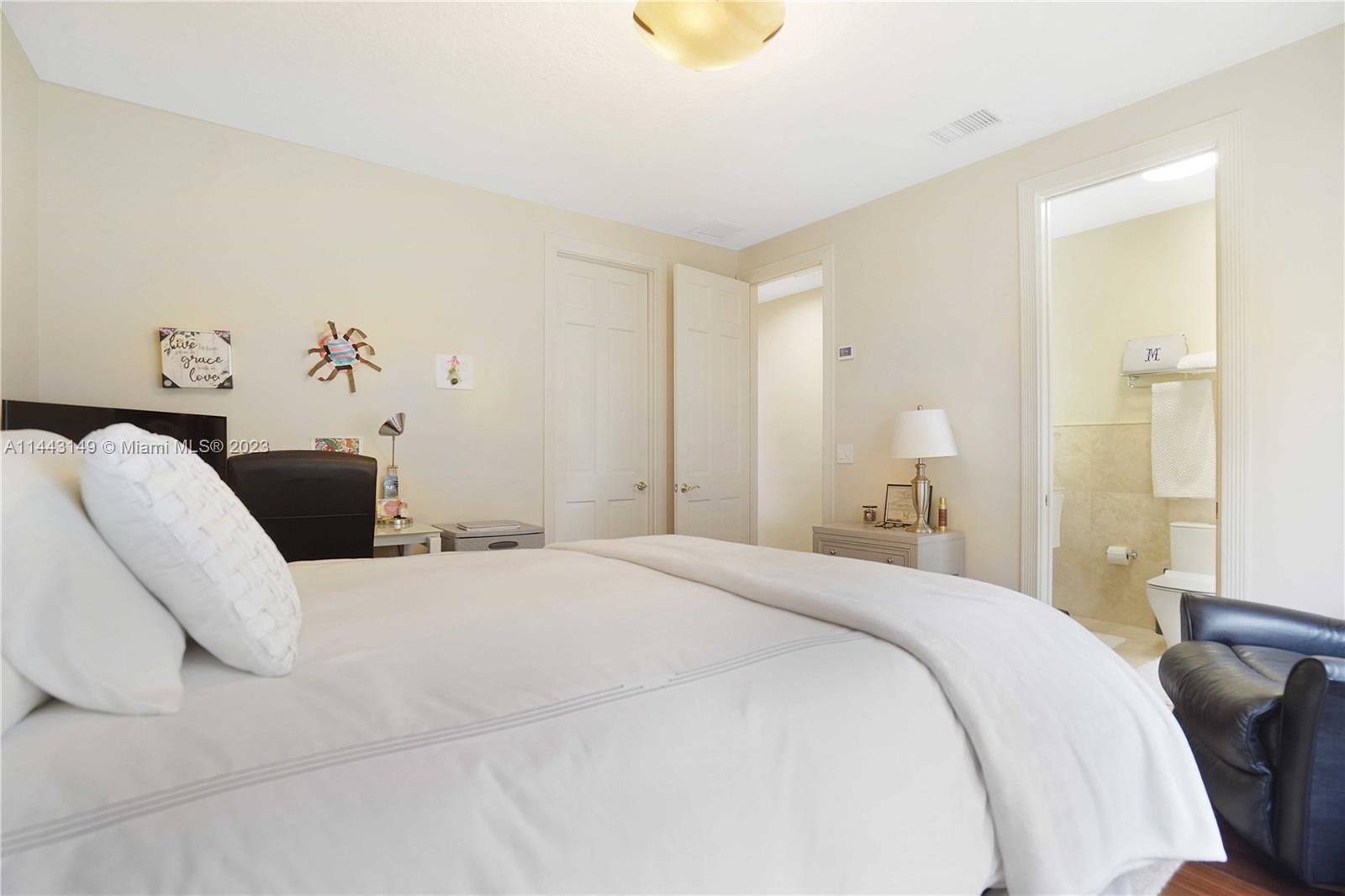 SECTOR 7 SOUTH - PARCELS - Residential