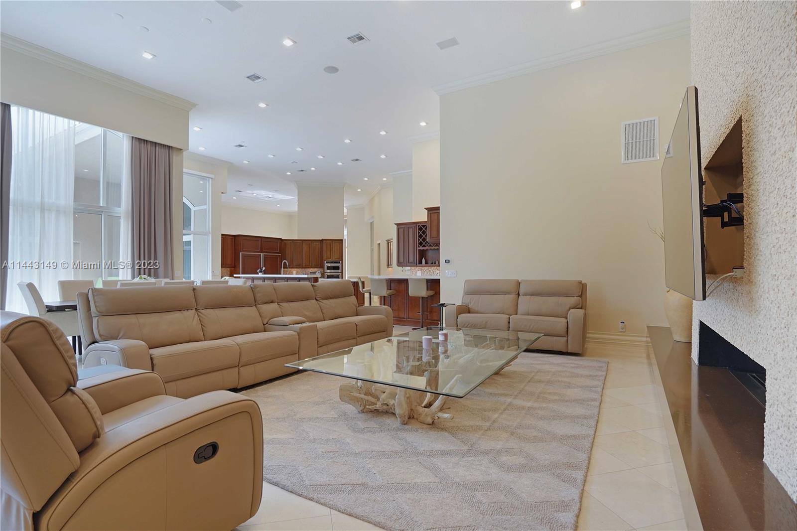 SECTOR 7 SOUTH - PARCELS - Residential