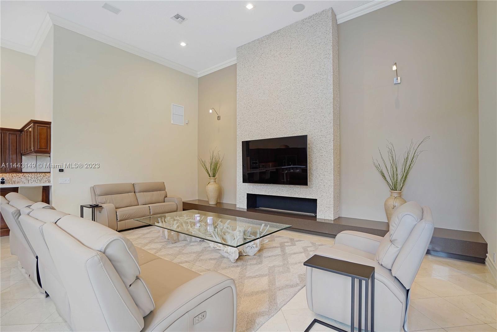 SECTOR 7 SOUTH - PARCELS - Residential