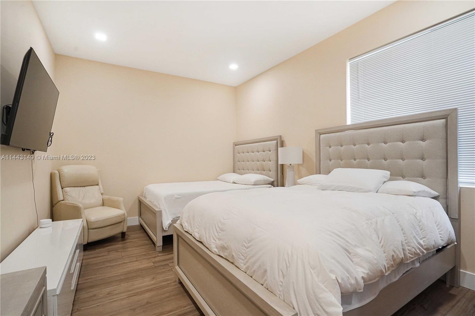 SECTOR 7 SOUTH - PARCELS - Residential