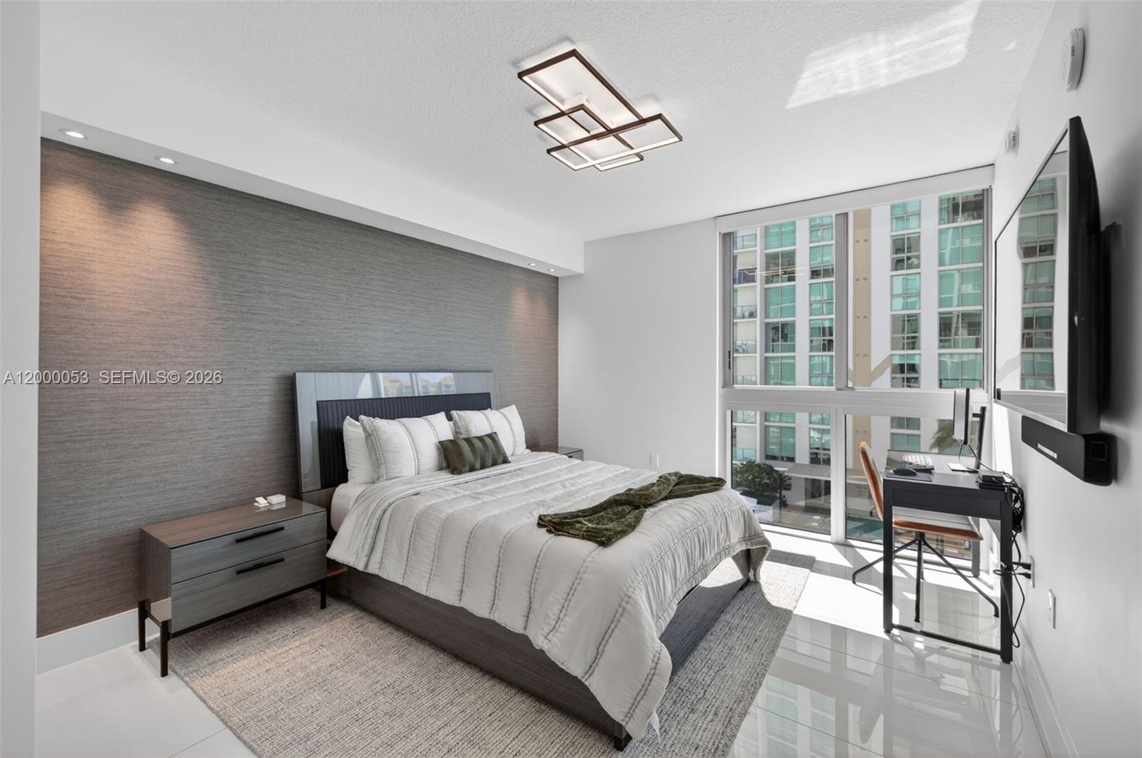 PARQUE TOWERS CONDO - Residential