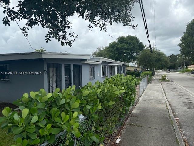 GROVELAND PK - Residential Income