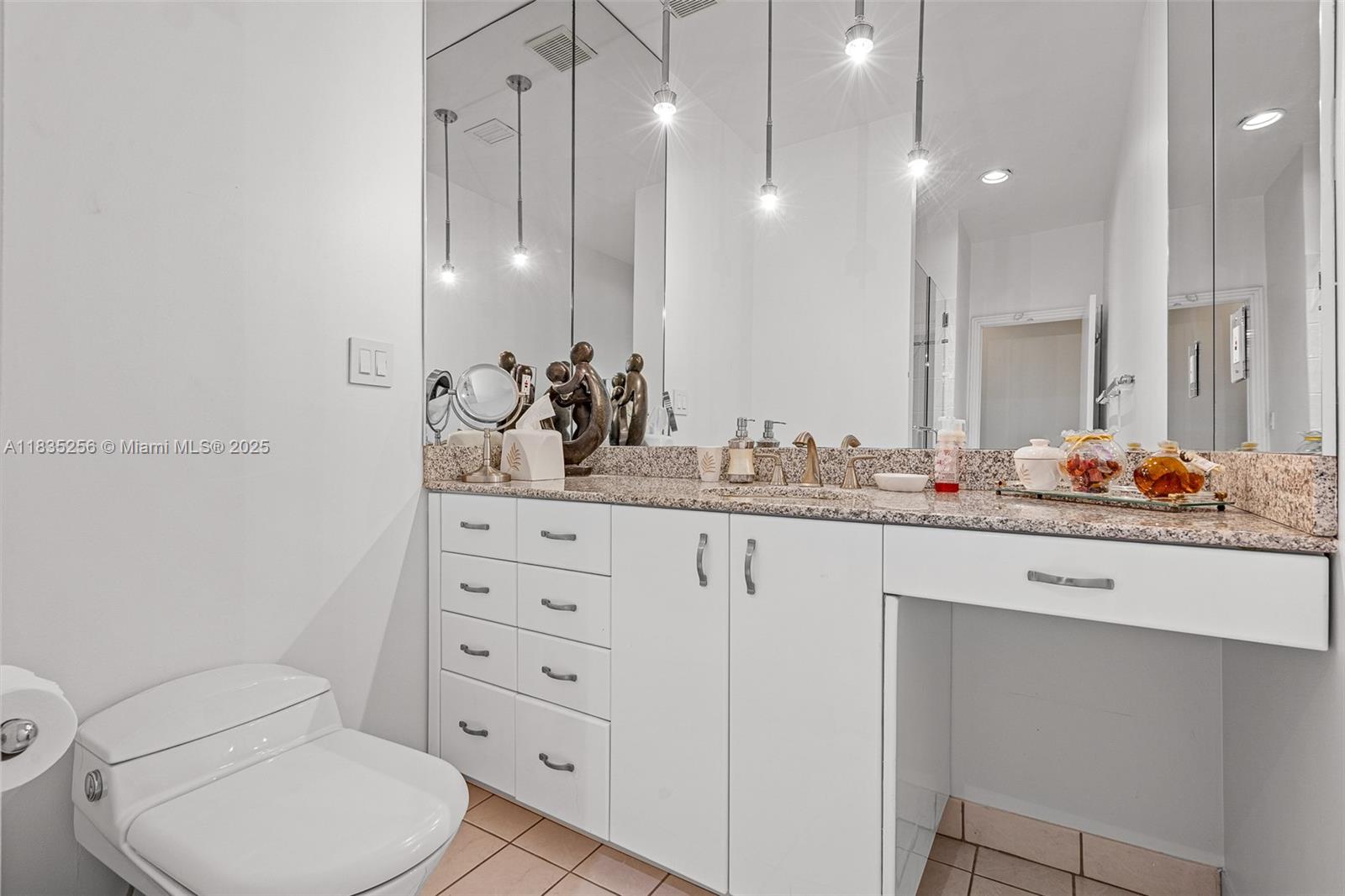 COLLINS ACRES - Residential