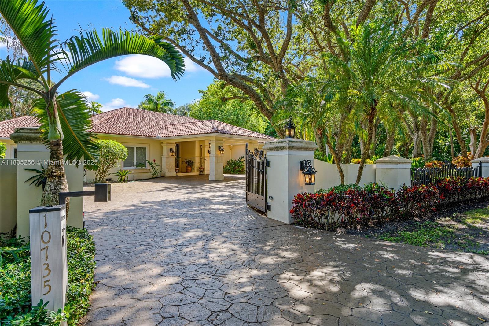 Welcome to Casa Grande! This expansive single story gorgeous North Pinecrest gem is located on a quiet tree lined street. The home is ready to be totally renovated or torn down and begin from scratch. Two car garage, lushly landscaped and secluded behind a gated fence with over 38,768 sq ft lot size. Seller is motivated and willing to give a credit for the roof.