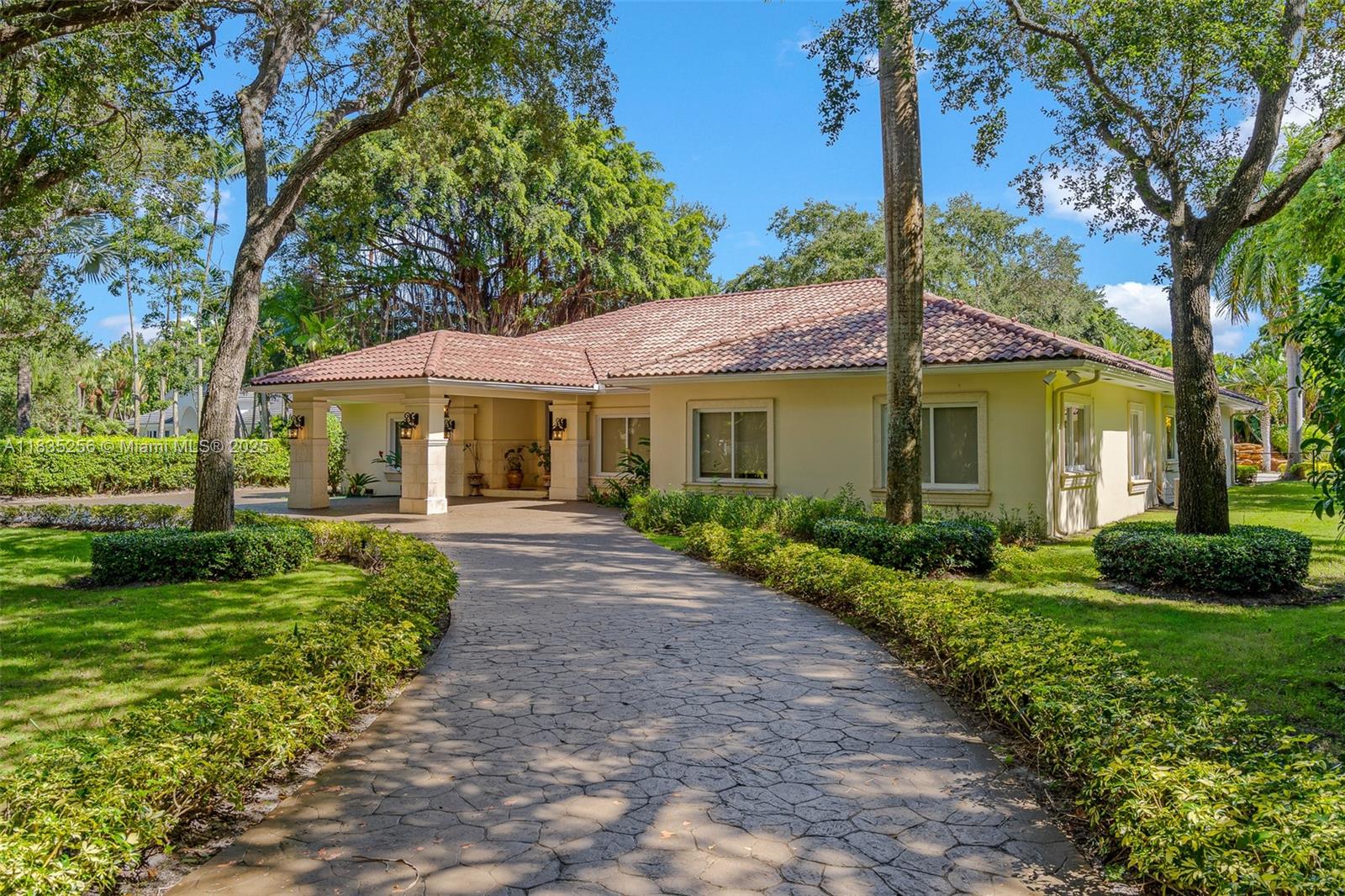 COLLINS ACRES - Residential