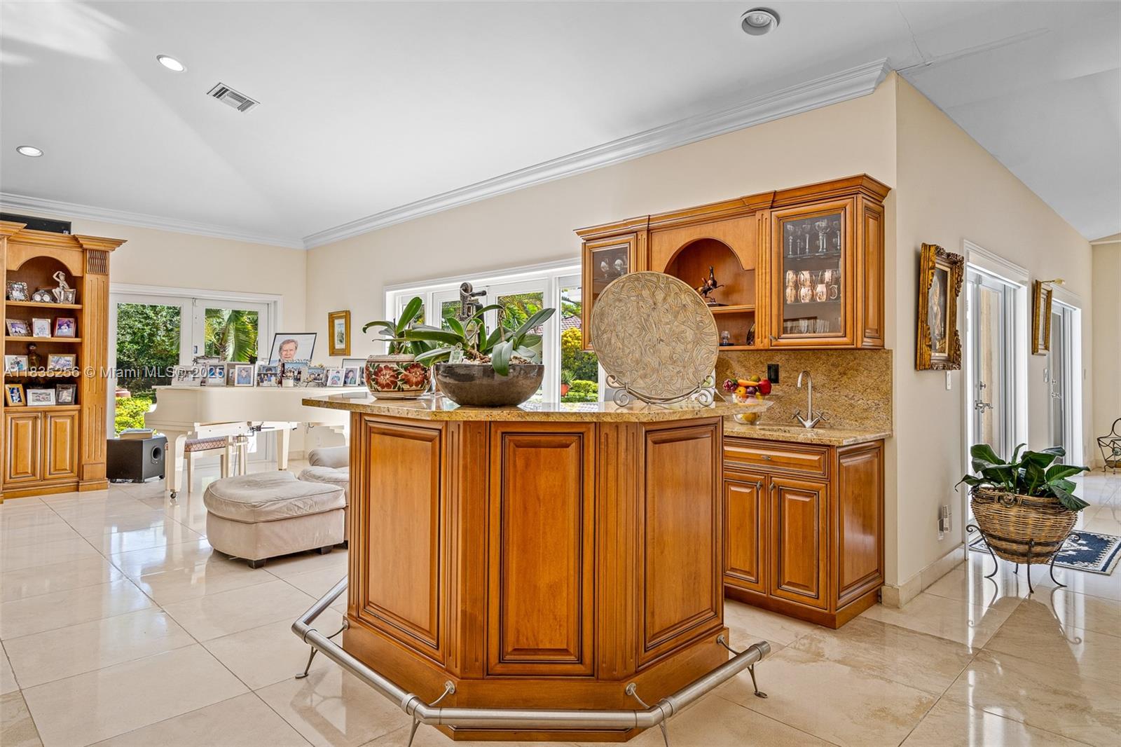 COLLINS ACRES - Residential