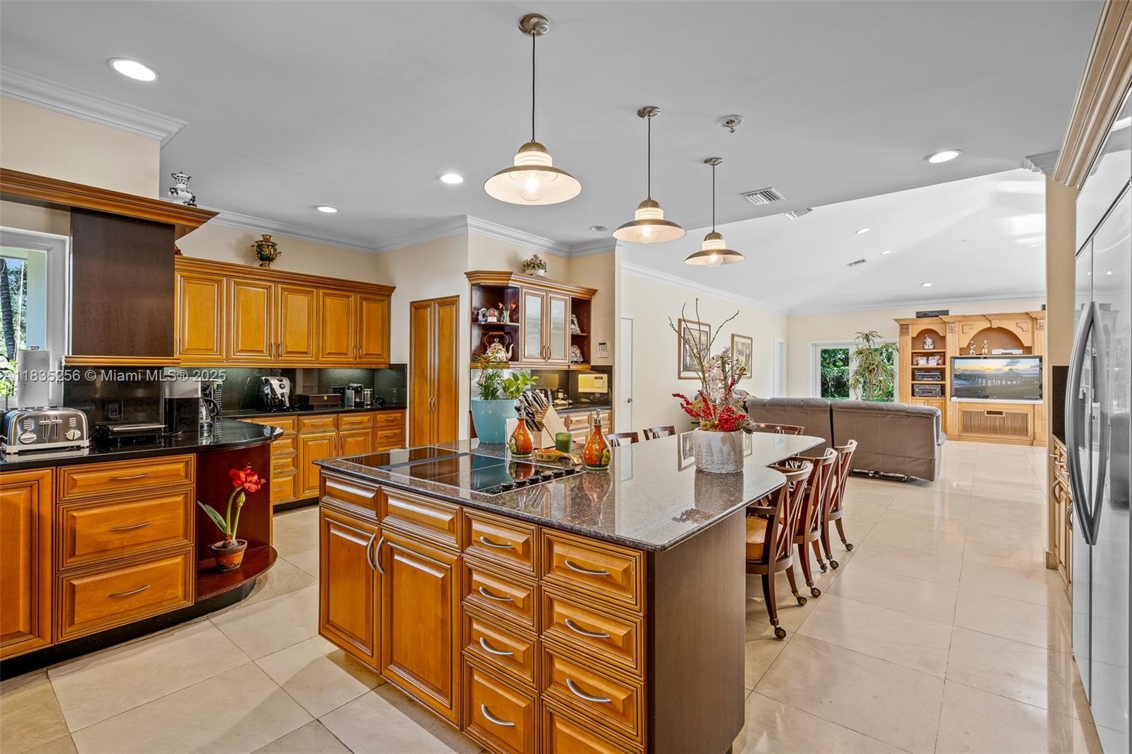 COLLINS ACRES - Residential