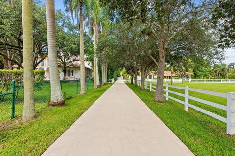 A home in Plantation