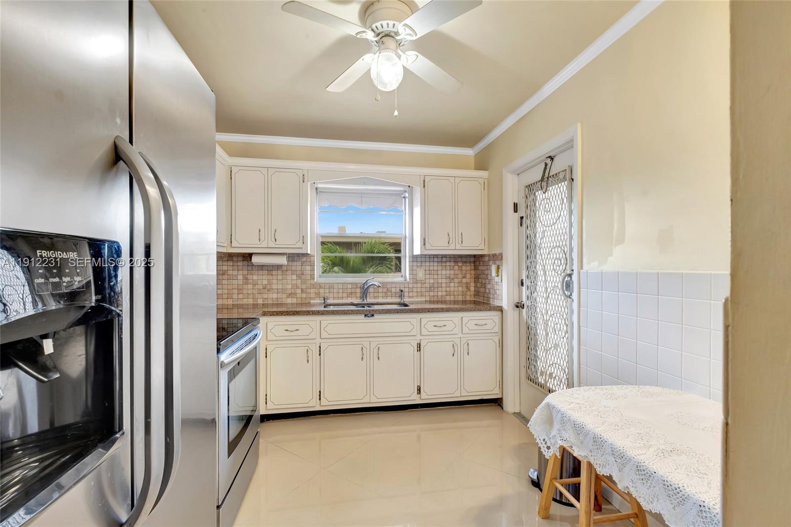 BARCLAY ARMS CONDO - Residential