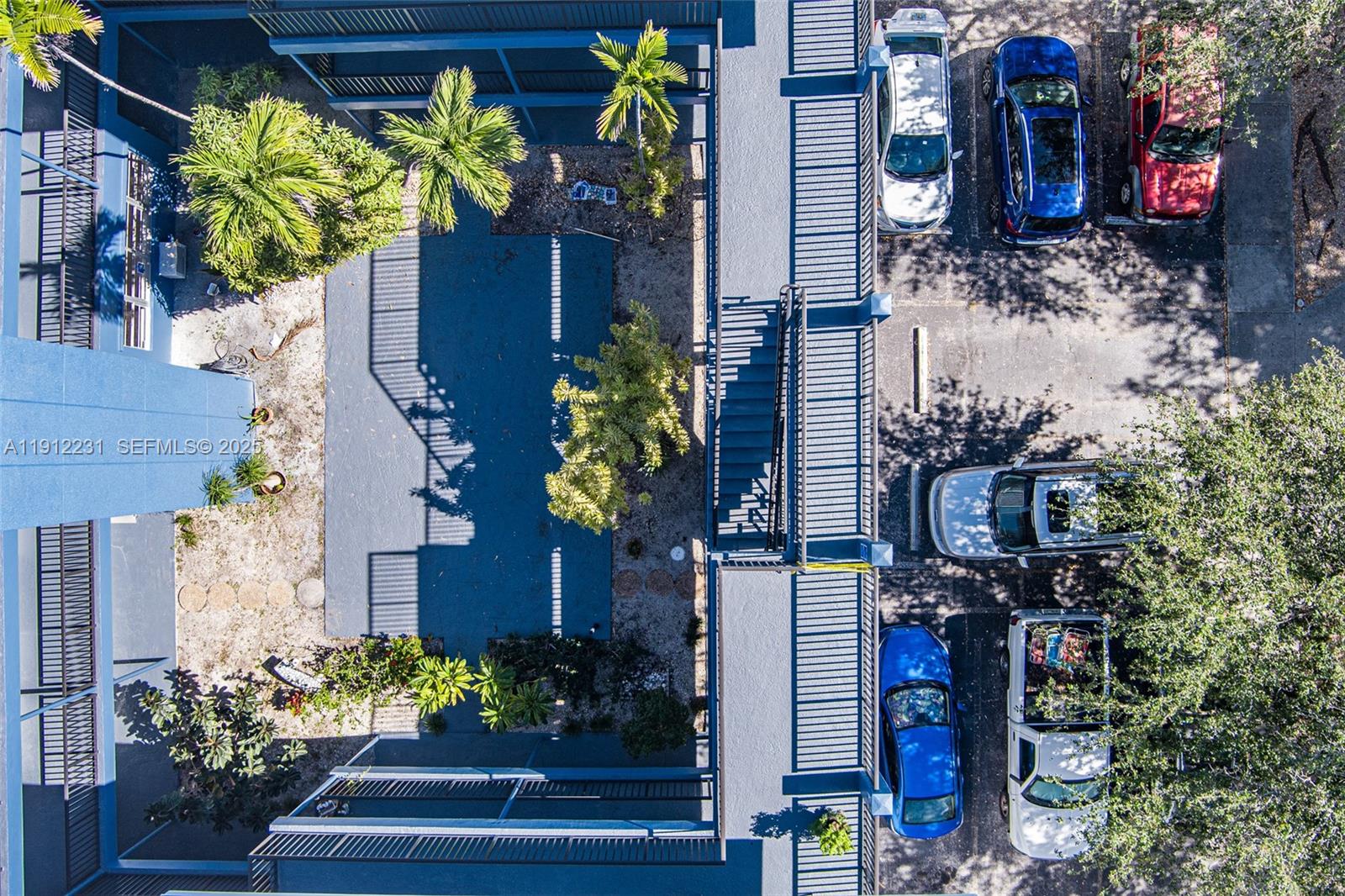 BARCLAY ARMS CONDO - Residential