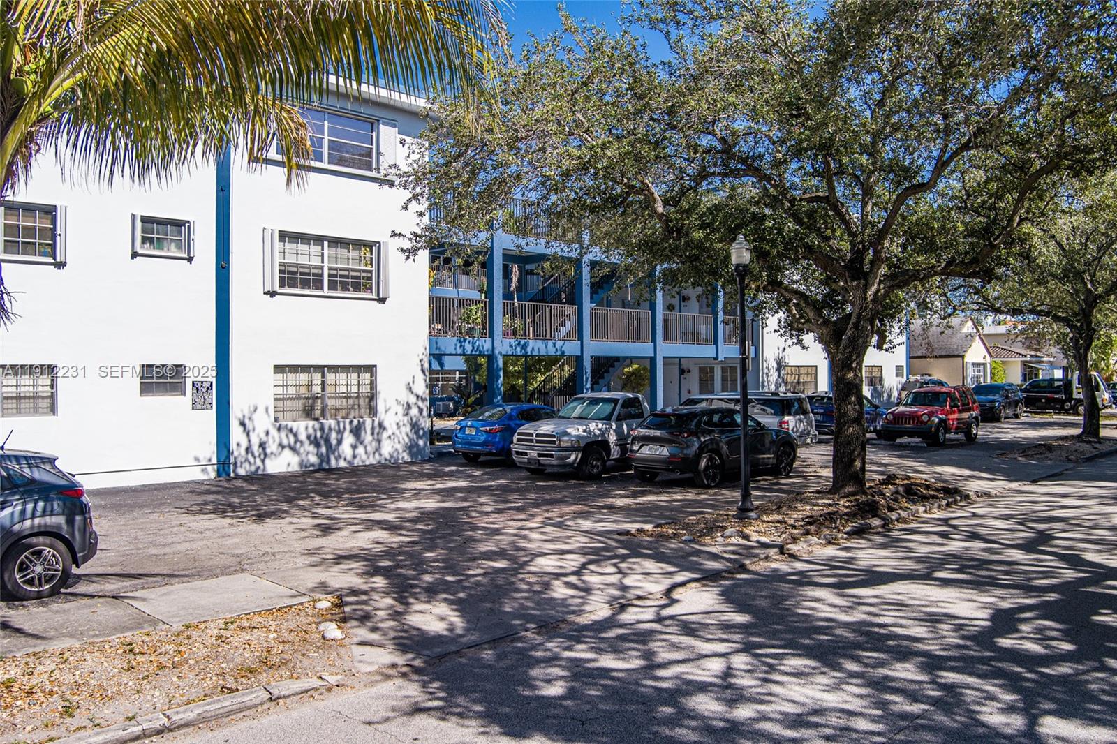 BARCLAY ARMS CONDO - Residential