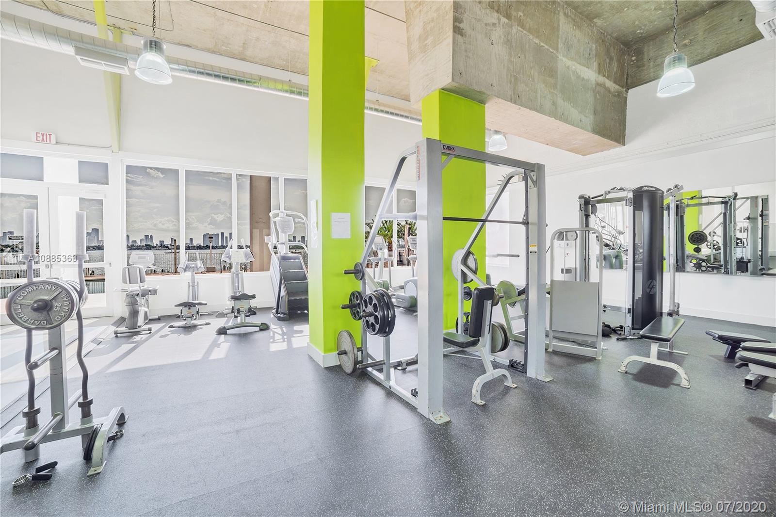 BAYVIEW TERR CONDO - Residential Lease