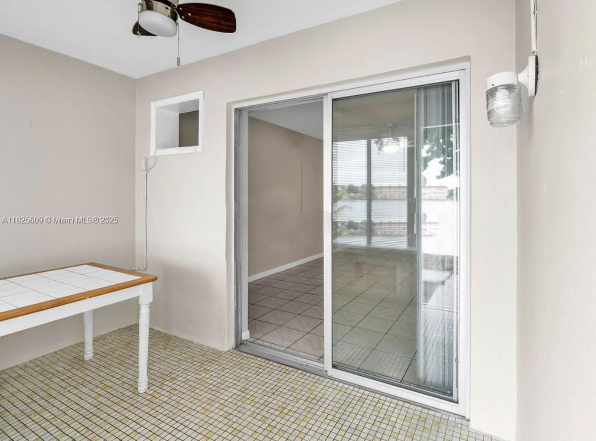 18801 NE 2nd Ave 1006, Miami, FL, 33179/$99,999 2 18801 NE 2nd Ave 1006