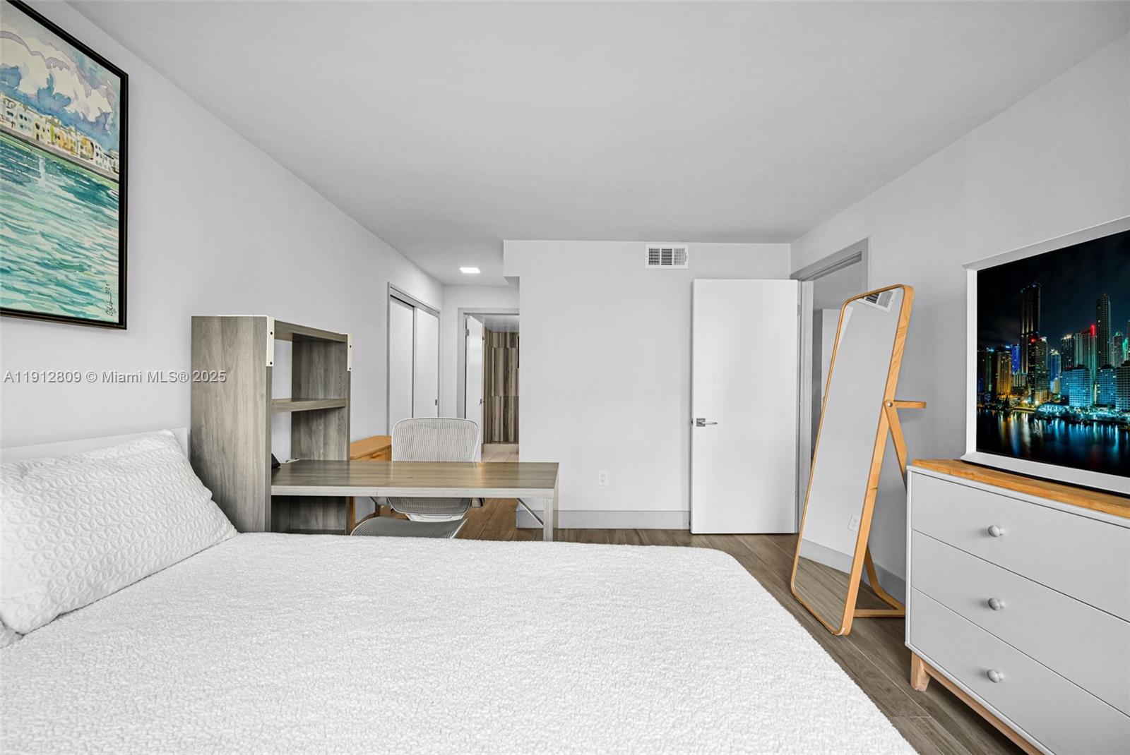 COLLINS VIEW CONDO - Residential